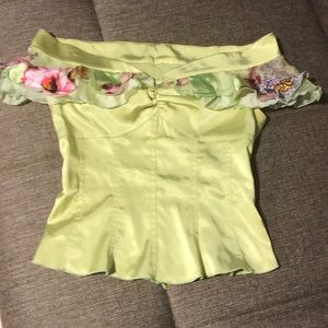 Off-shoulders summer blouse